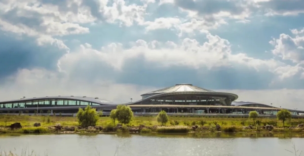 鄂爾多斯國際機場全力打造“零碳機場” 探索綠色低碳轉(zhuǎn)型發(fā)展新路徑-地大熱能